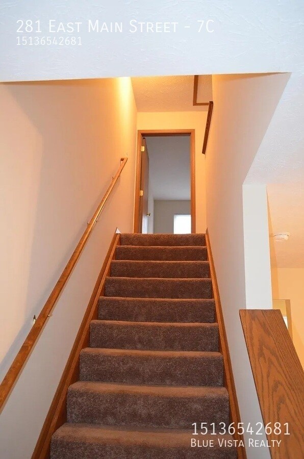 Building Photo - 281 E Main St