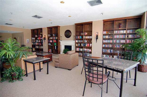 Building Photo - 2323 Feather Sound Dr