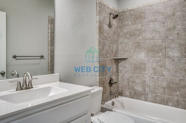 Building Photo - 1101 Grindstone Rd