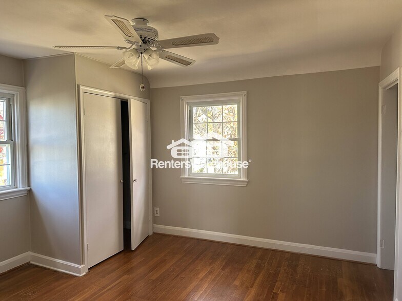 Building Photo - 3203 Glendale Ave