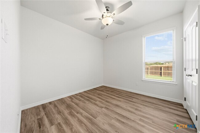 Building Photo - 509 Adley Ave
