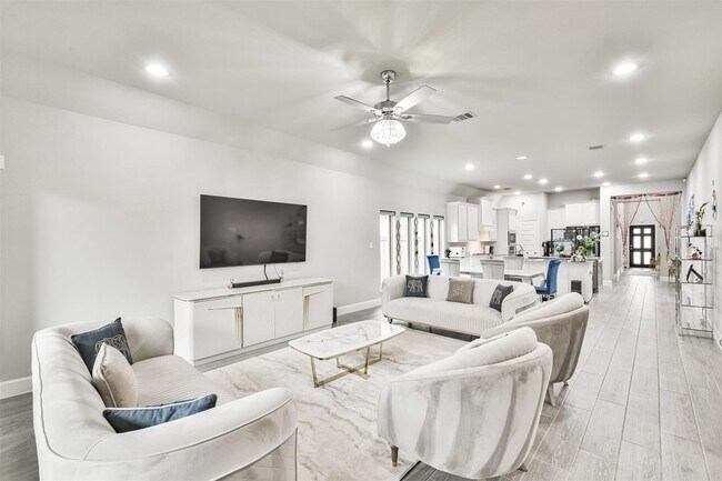 Building Photo - 15018 Concho River Wy