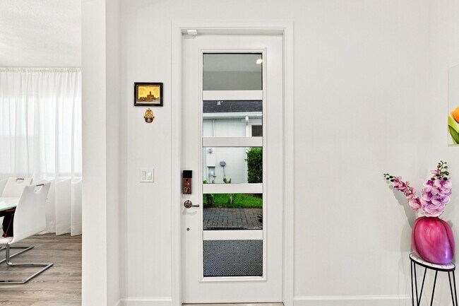 Building Photo - 11639 SW Viridian Blvd