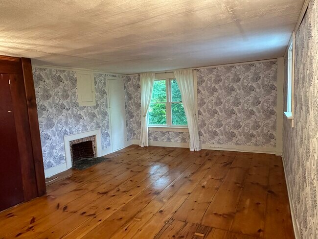 Primary Photo - 61 Chesterfield Rd