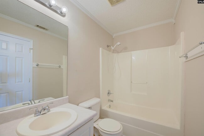 Building Photo - 200 Deer Hound Trail