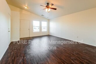 Building Photo - 11479 W Cabrillo Dr