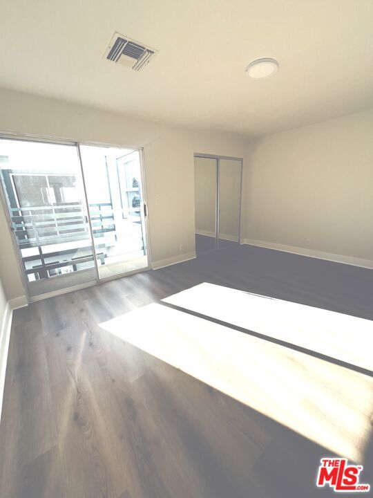 Building Photo - 11738 Mayfield Ave