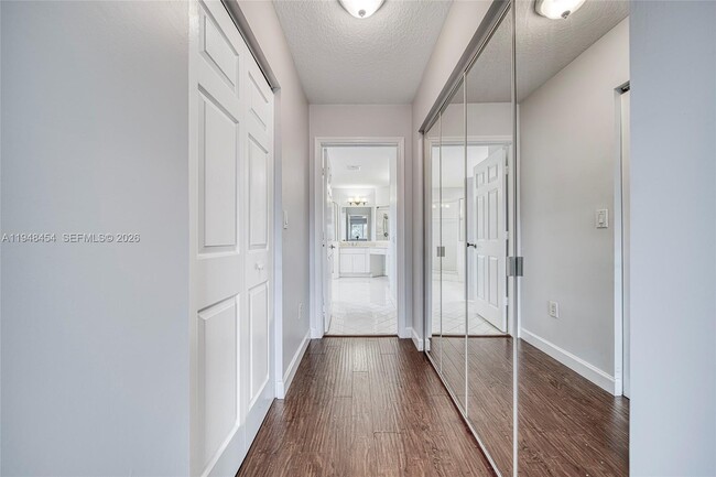 Building Photo - 11374 NW 66th St