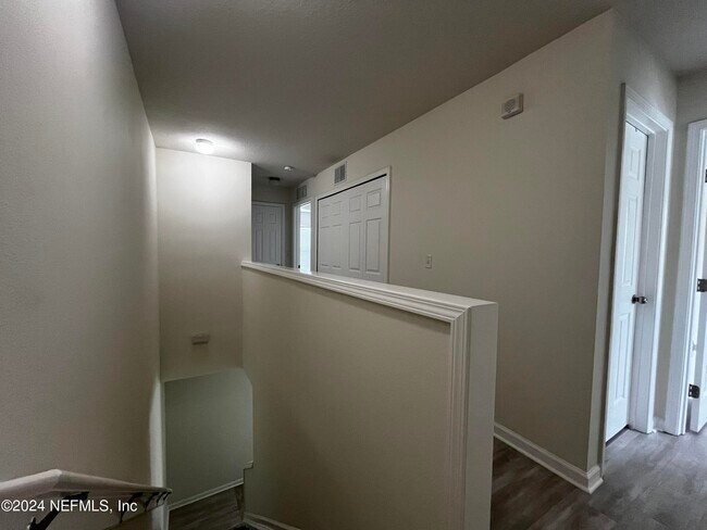 Building Photo - 7180 Stonelion Cir