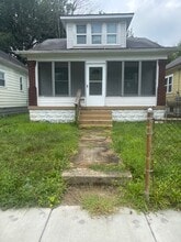 Building Photo - 714 S 42nd St