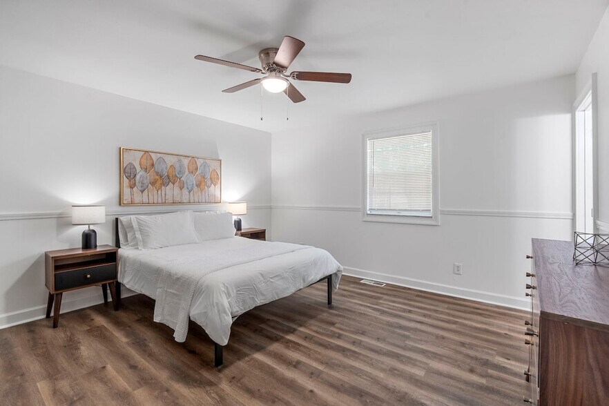 Building Photo - 2751 Tiara Dr