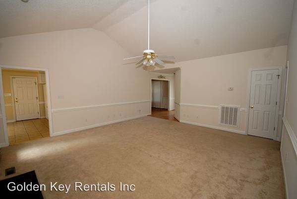 Building Photo - 206 Suttons Run