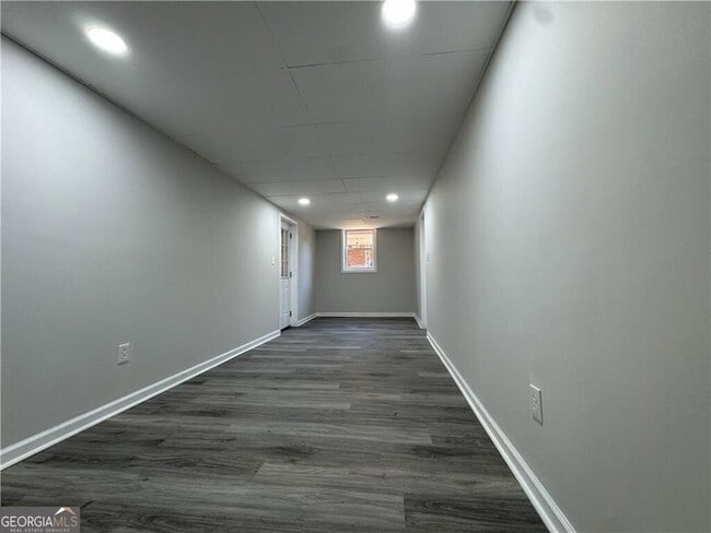 Building Photo - 3489 Creighton Rd SW