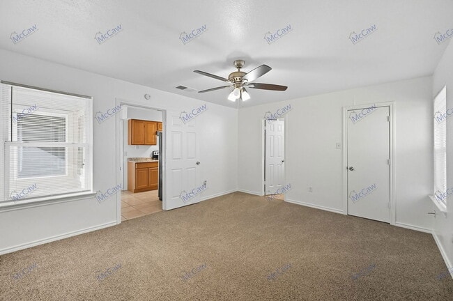Building Photo - 3407 Republic Dr