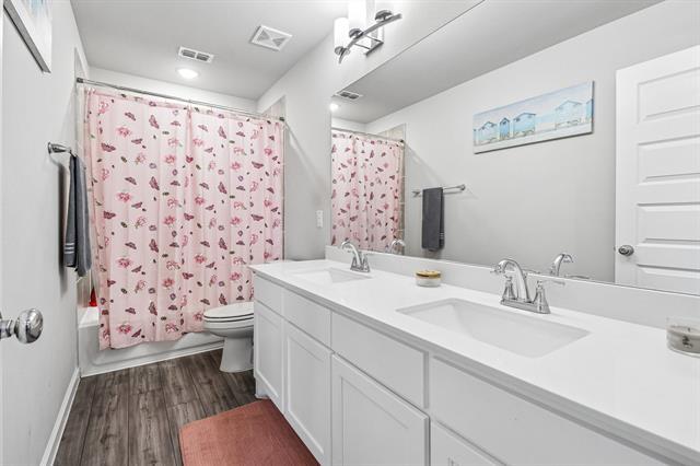 Building Photo - 491 Pebble Brook Ln
