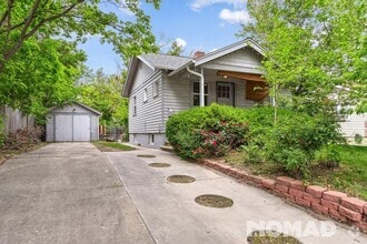 Building Photo - Charming 3BR House in Denver