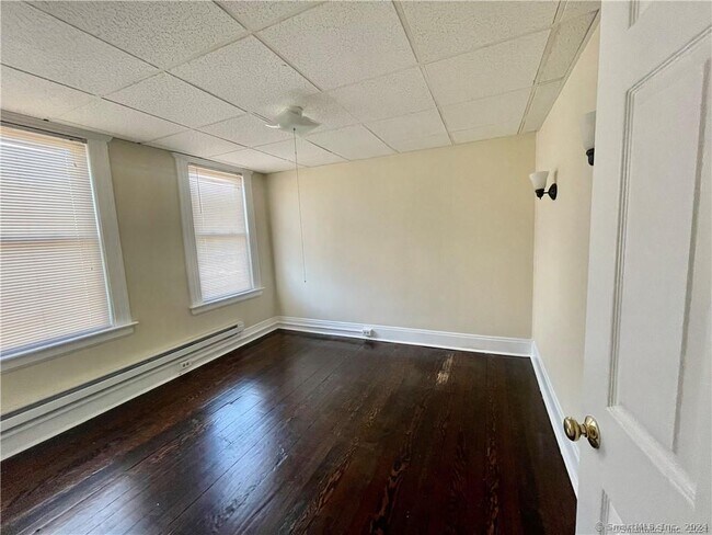 Building Photo - 68 Englewood Ave