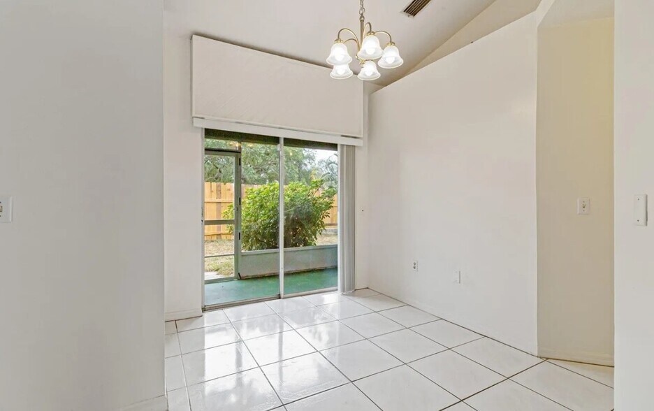 Dining Room - 1706 Apache St NE