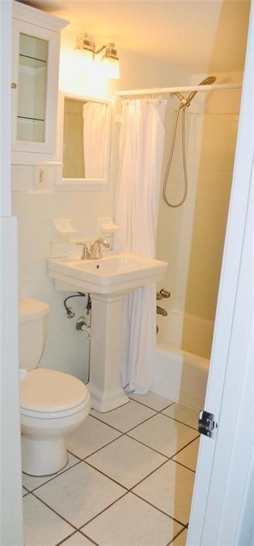 Building Photo - 3510 Roswell Rd