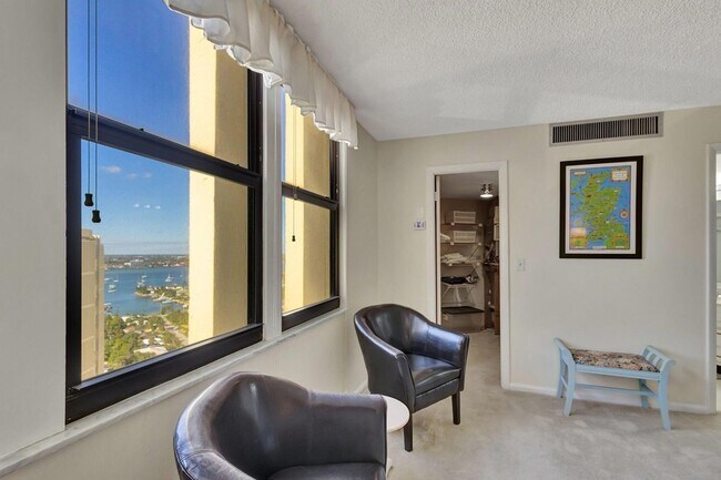 Building Photo - 2800 N Ocean Dr