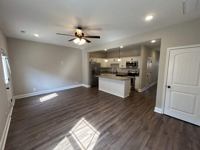 Building Photo - 317 Fallow Cir