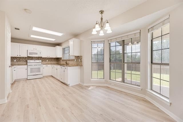 Building Photo - 3325 Fox Hollow Ct