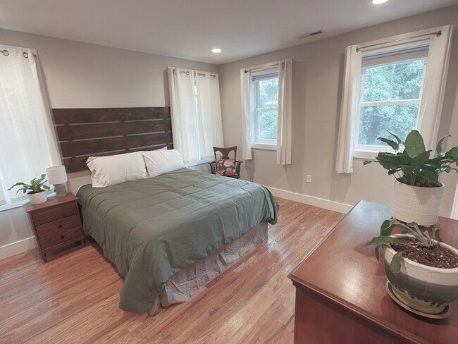 Building Photo - 71 Stoner Rd