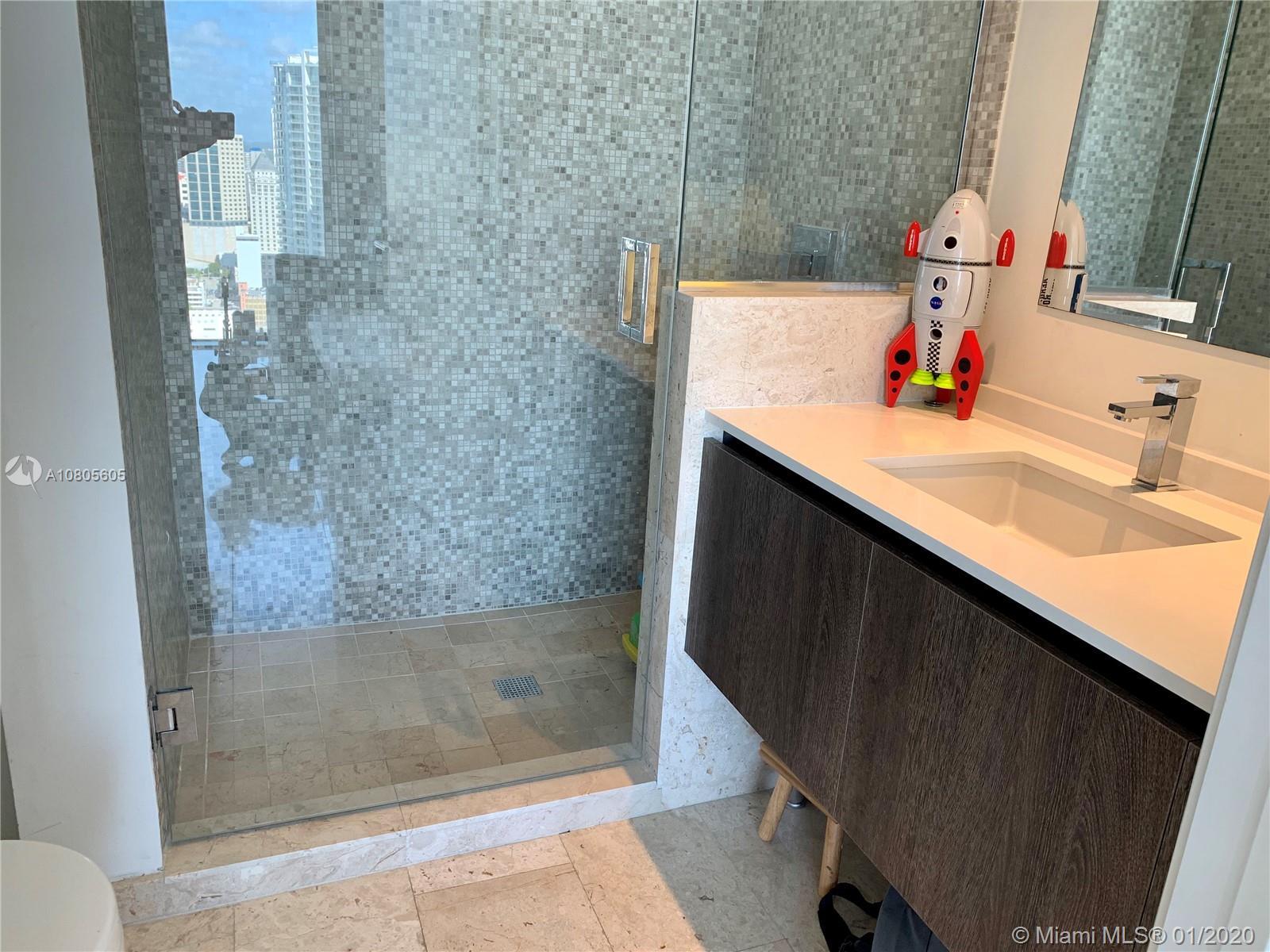 Building Photo - 88 SW 7th St