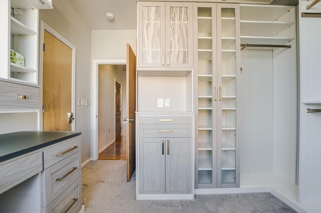 Building Photo - 1600 Barton Springs Rd