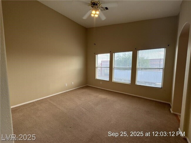 Building Photo - 6639 Tumbleweed Ridge Ln