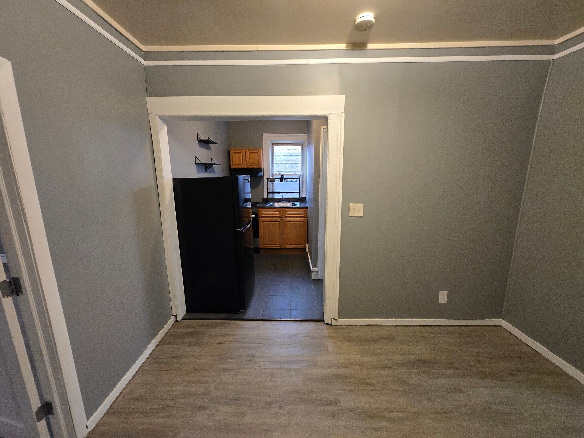 Building Photo - 8 Farley Ave