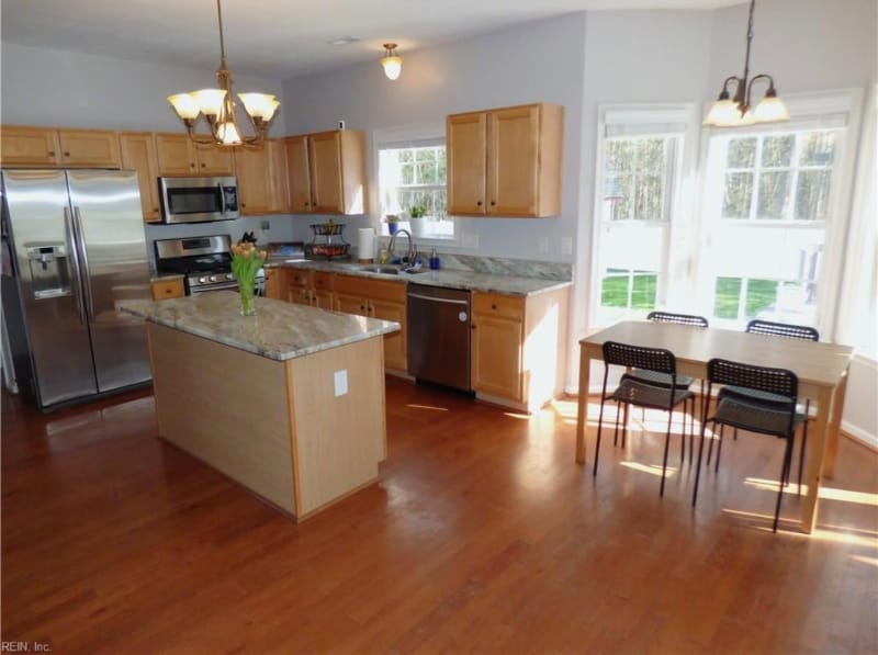 Building Photo - 2601 Springhaven Dr