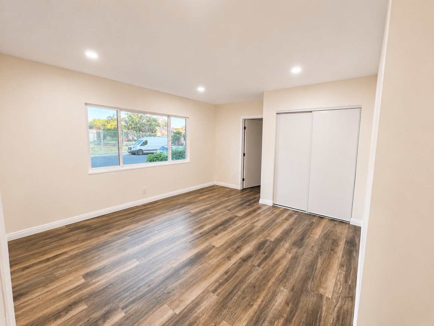 Building Photo - 9007 Monogram Ave