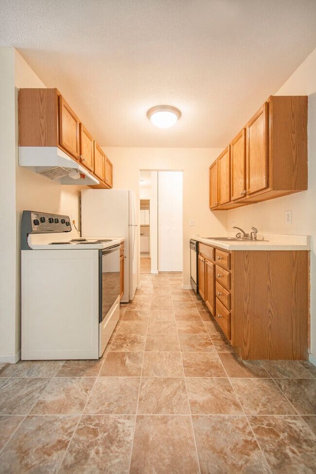 Interior Photo - Excelsior Manor