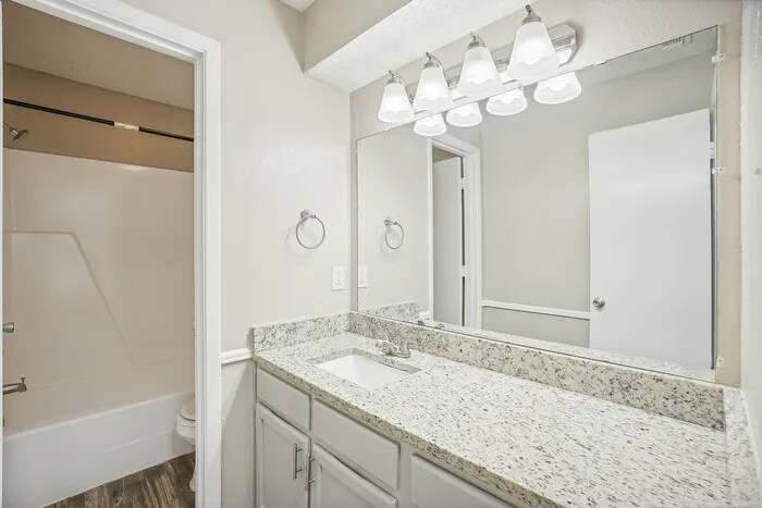 Building Photo - 3008 Sappington Pl