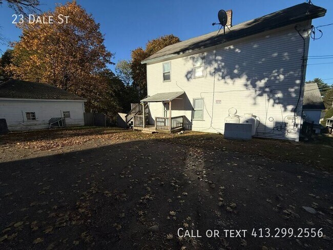 Building Photo - 23 Dale St