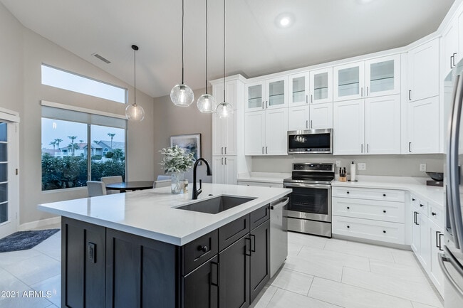 Building Photo - 21525 N 58th Dr