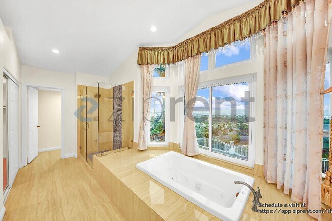 Building Photo - 19872 Sunset Vista Rd