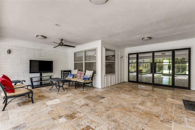 Building Photo - 7328 Mimosa Ln