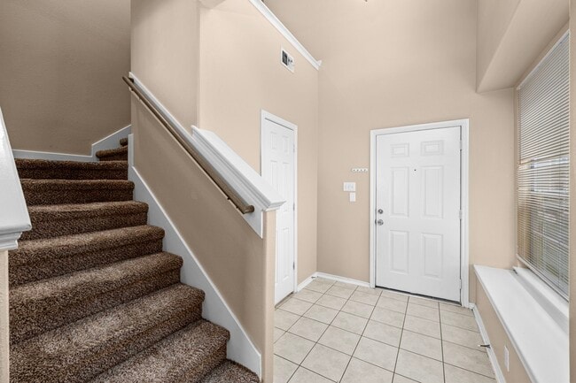 Building Photo - 14323 Mirkwood Ln