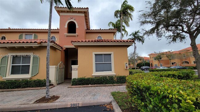 Building Photo - 4976 Leeward Ln