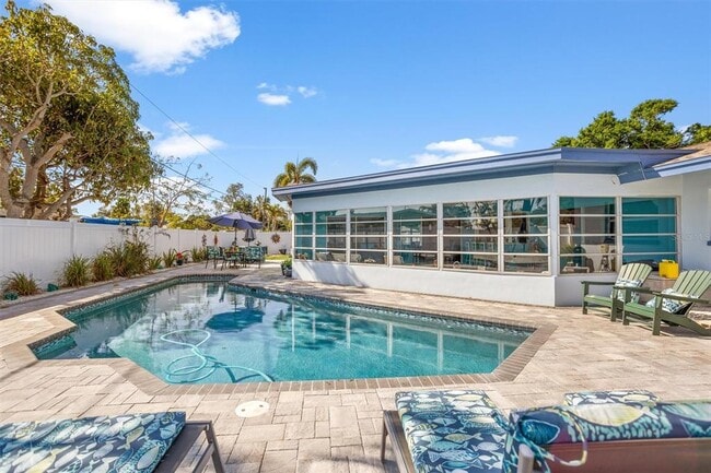 Building Photo - 6300 16th St S