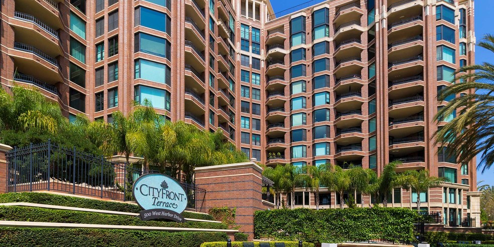 Bayside View - 500 W Harbor Dr
