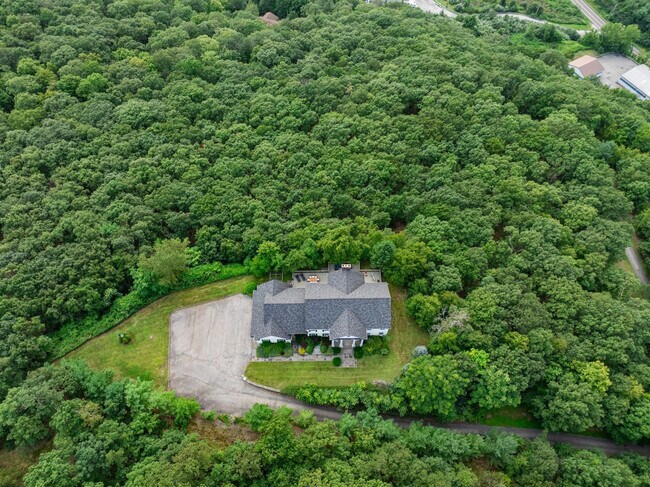 Building Photo - 321 Museum Village Rd