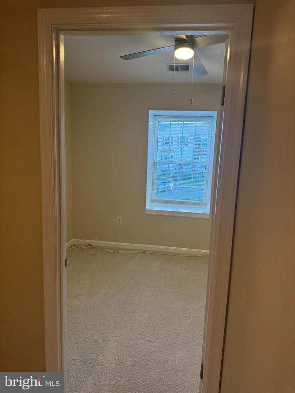 Building Photo - 18 Hunters Gate Ct