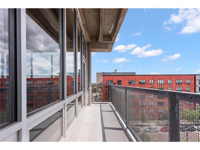 Building Photo - 901 N 3rd St
