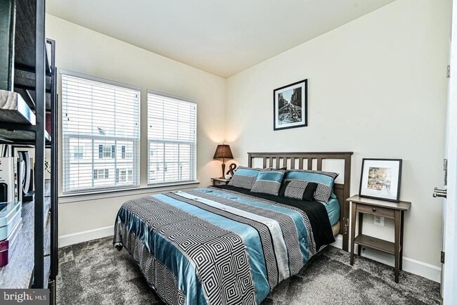 Building Photo - 13821 Litespeed Way