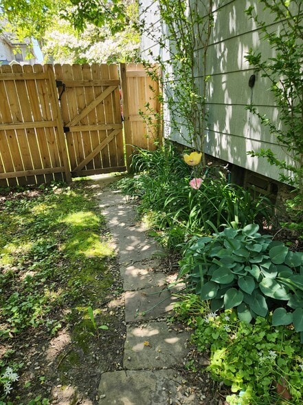 Primary Photo - 45 Park St