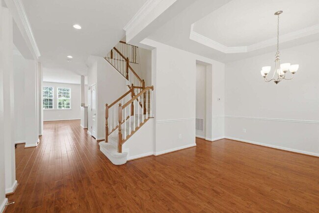 Building Photo - Sophisticated Colonial Offering Refined Finishes, Gourmet Kitchen & Spacious Floor Plan