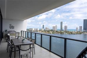 Building Photo - 7391 Island Estates Dr